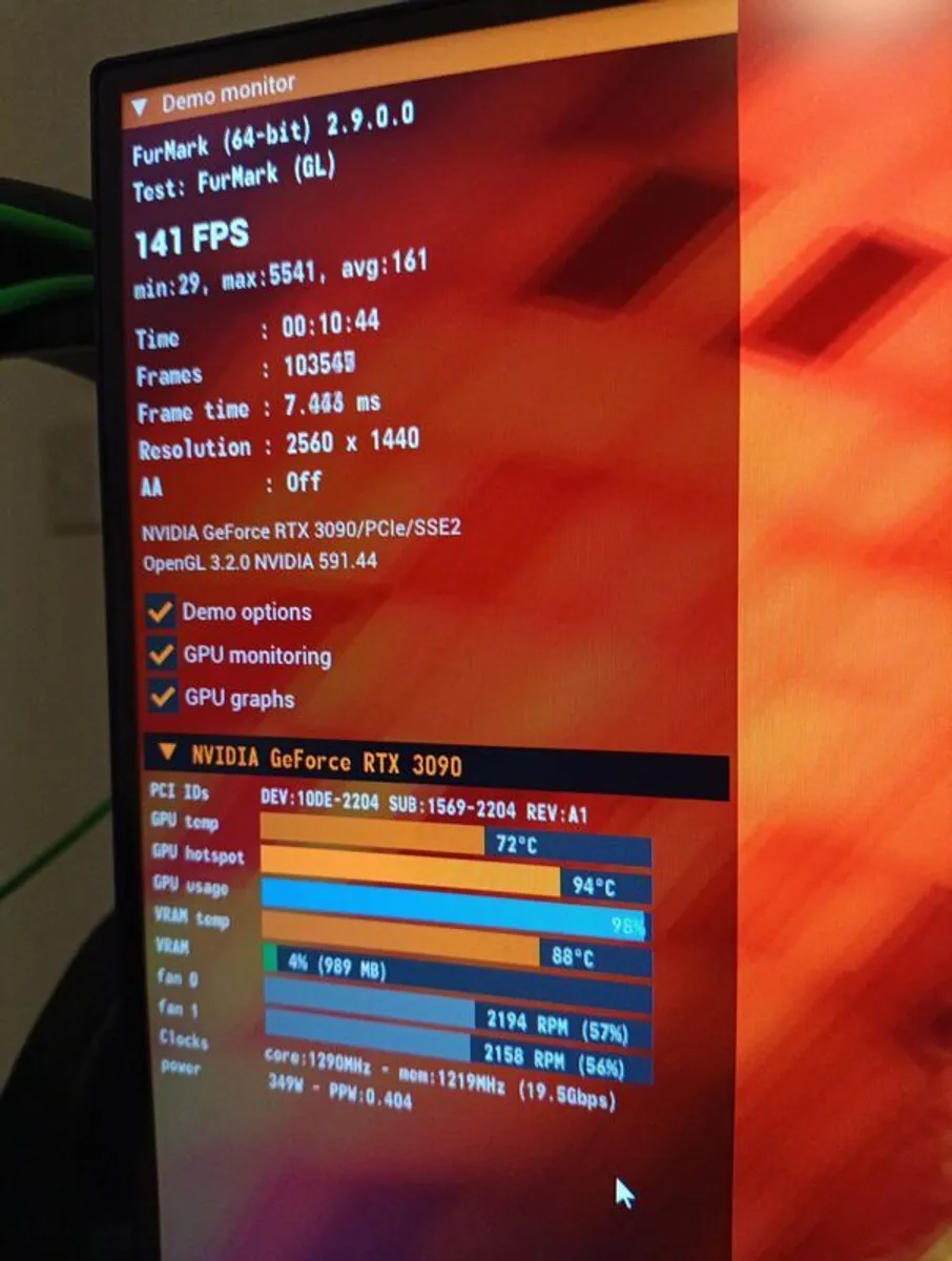 Graphic card RTX 3090 24GB Like New condition - Image 3