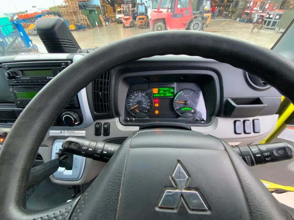 2019 MITSUBISHI CANTER RECOVERY TRUCK.....240. - Image 4