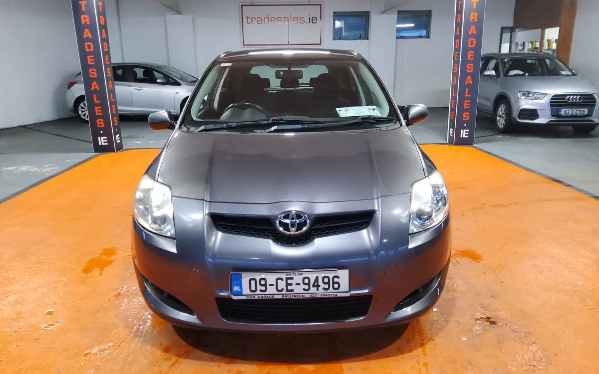 Toyota Auris 2009 - Image 3
