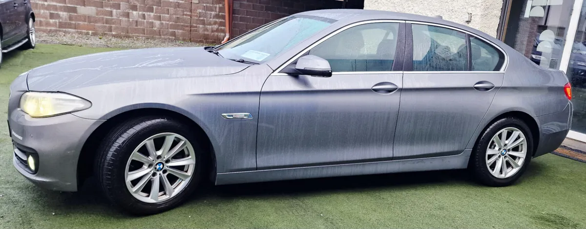 BMW 520d SPEC EDIT 6SP MANUAL NEW NCT XENONS NAV - Image 2
