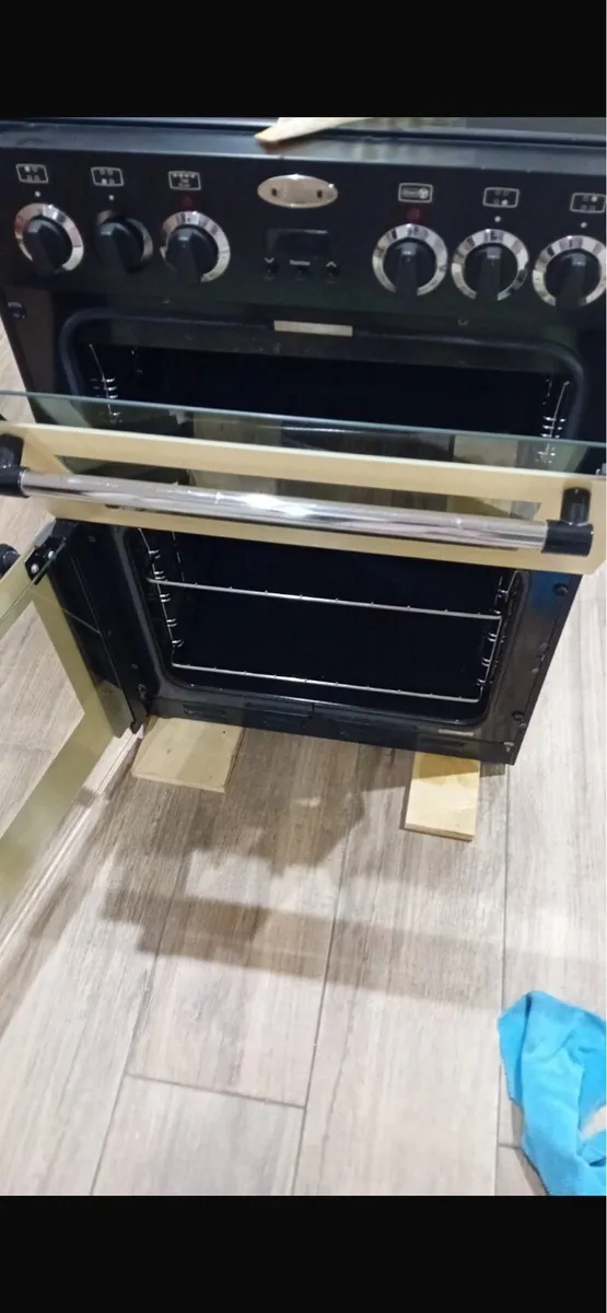 Electric cooker - Image 2