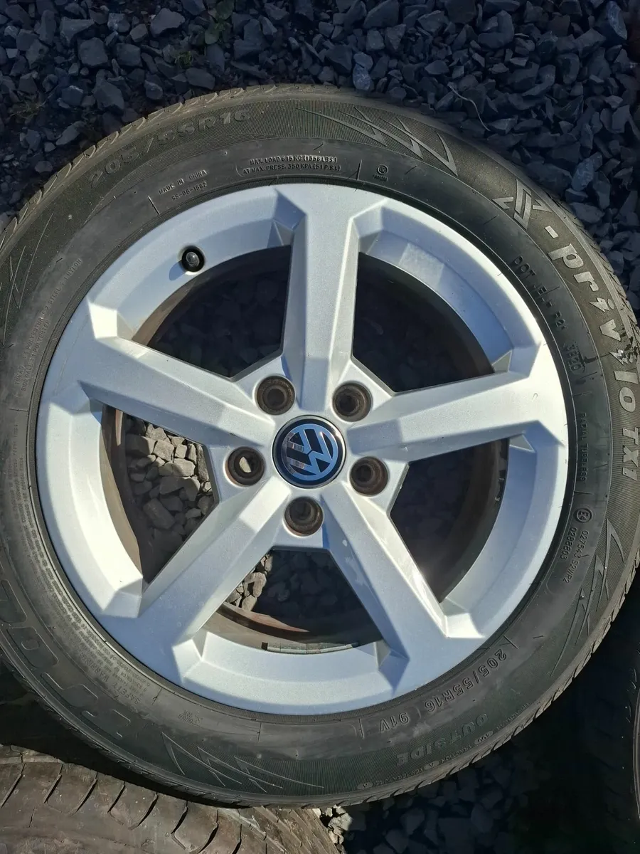 16" Vw Alloys with tyres - Image 3