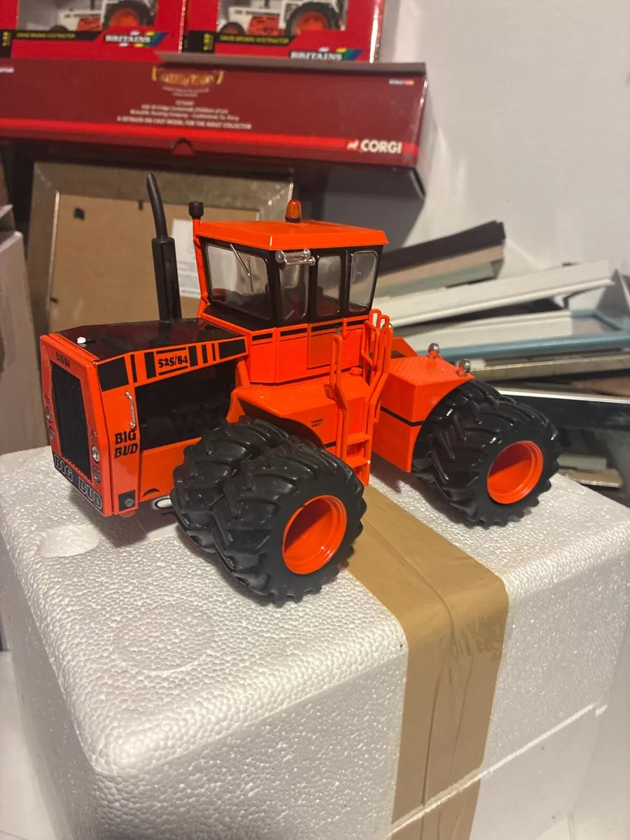 Big bud 525/84 scale model 1:32 - Image 1