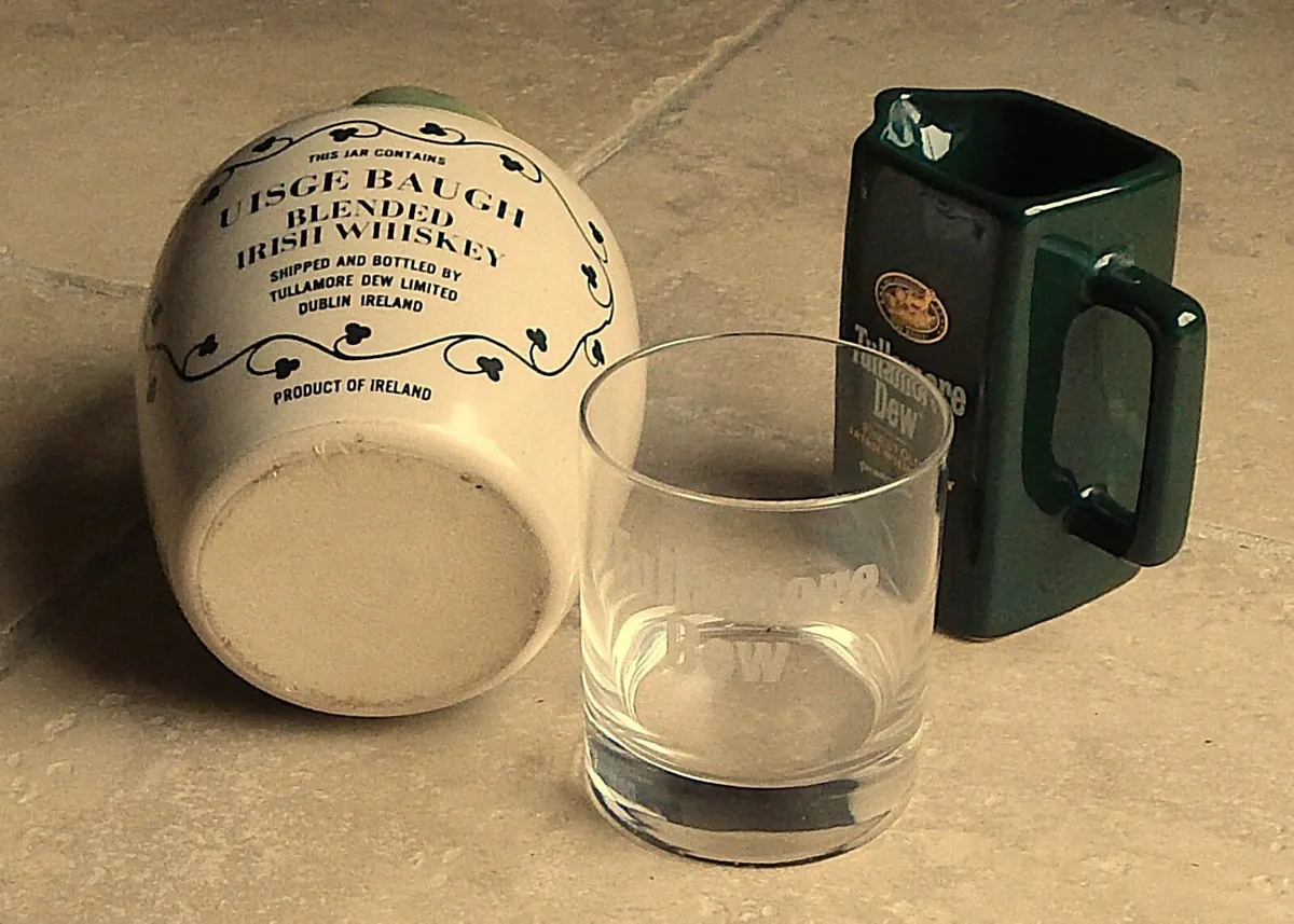 Selection of Tullamore Dew Whiskey Pieces - Image 2