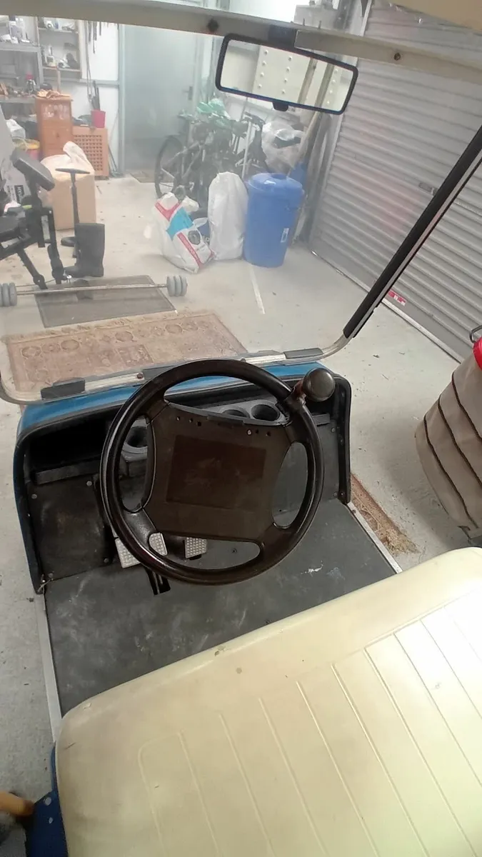 Golf buggy - Image 4