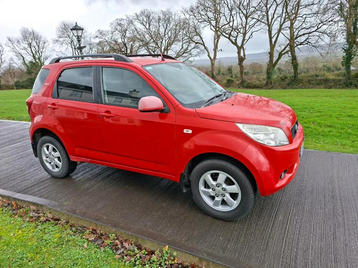 Daihatsu terrios - Image 1