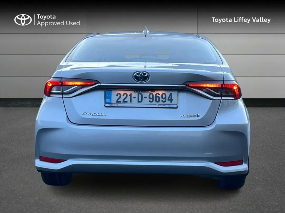 Toyota Corolla COROLLA HYB LUNA SALOON - Image 4