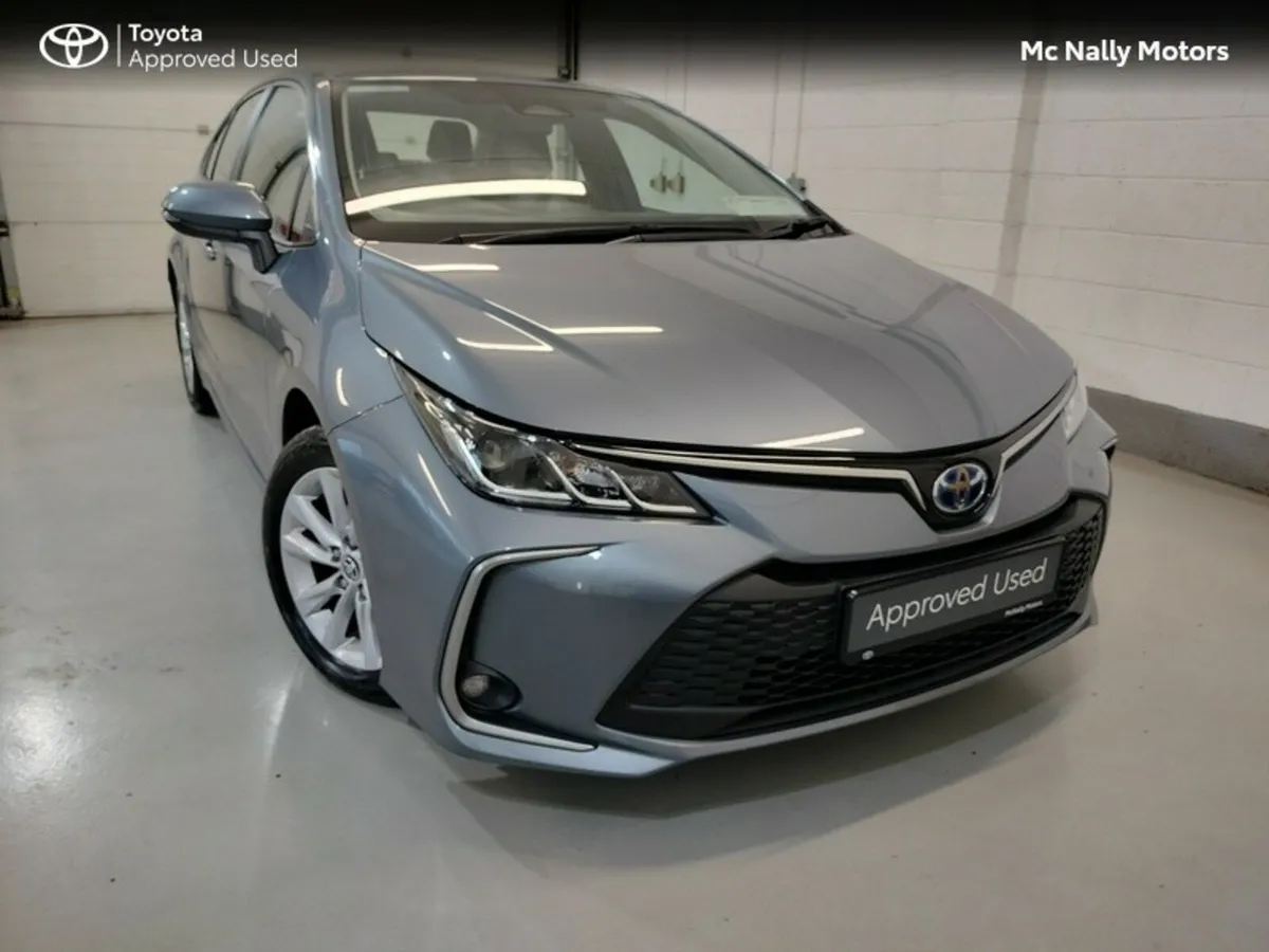 Toyota Corolla LUNA SALOON HYBRID LOW KMS - Image 1