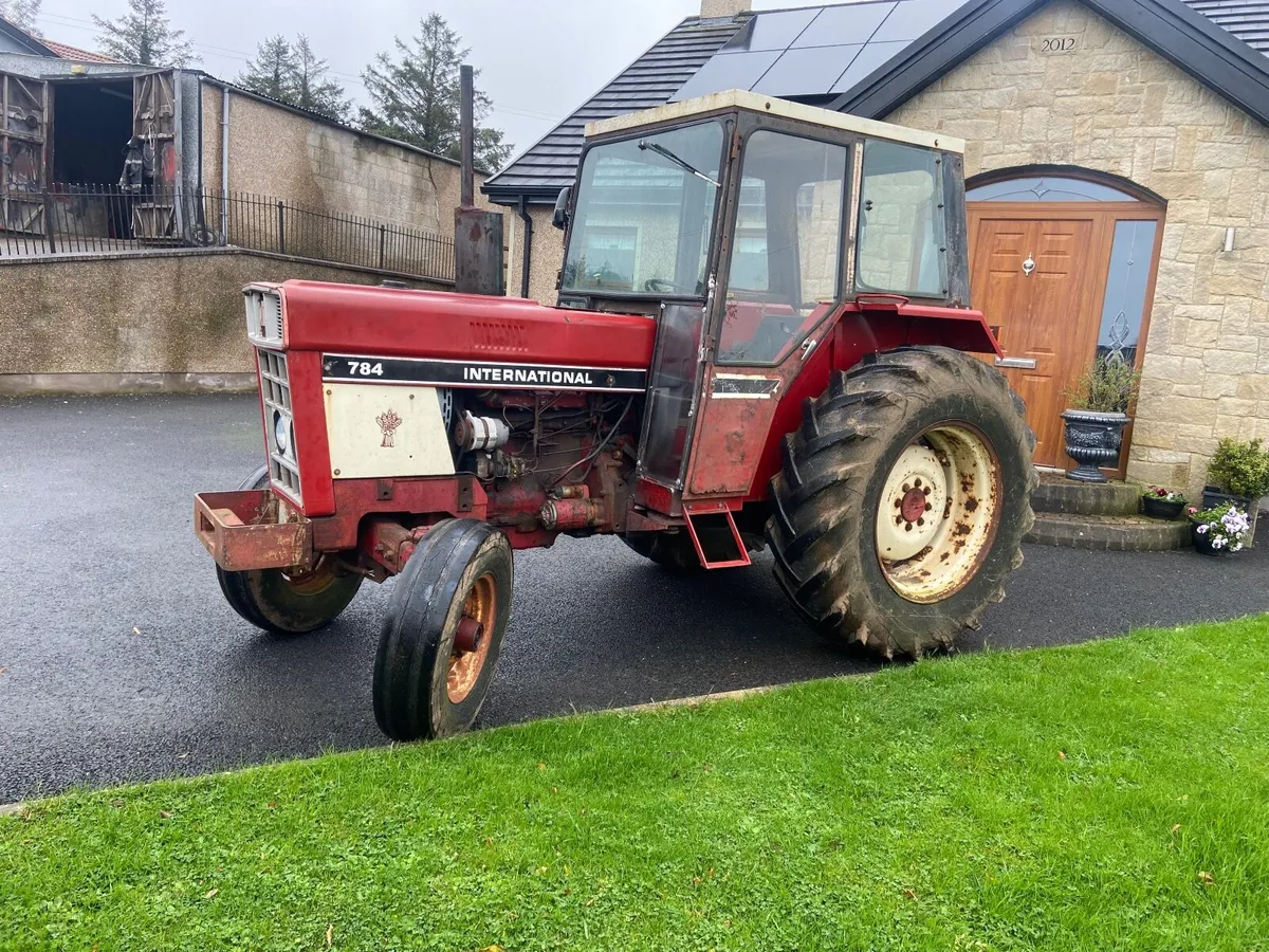 international tractor - Image 1