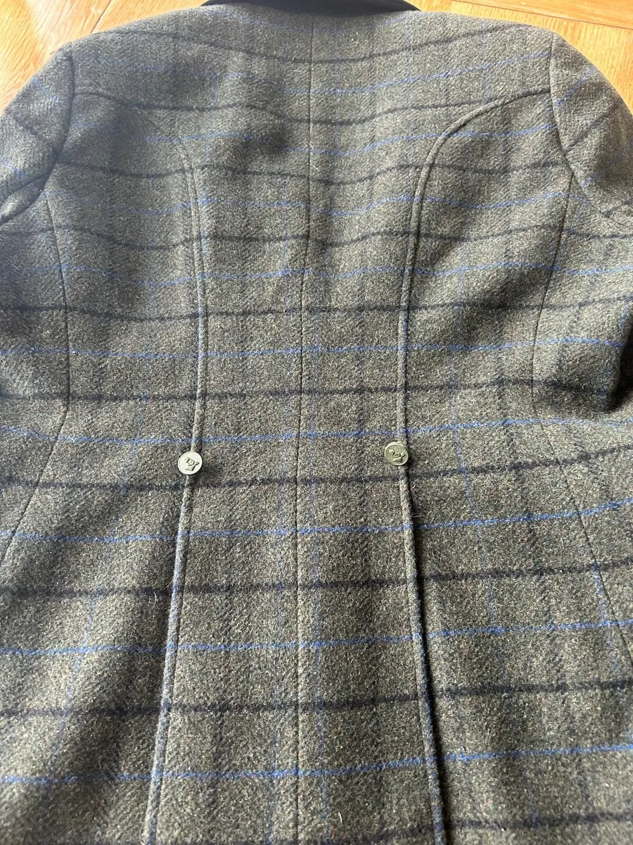 Ladies Tweed showing jacket - Image 4