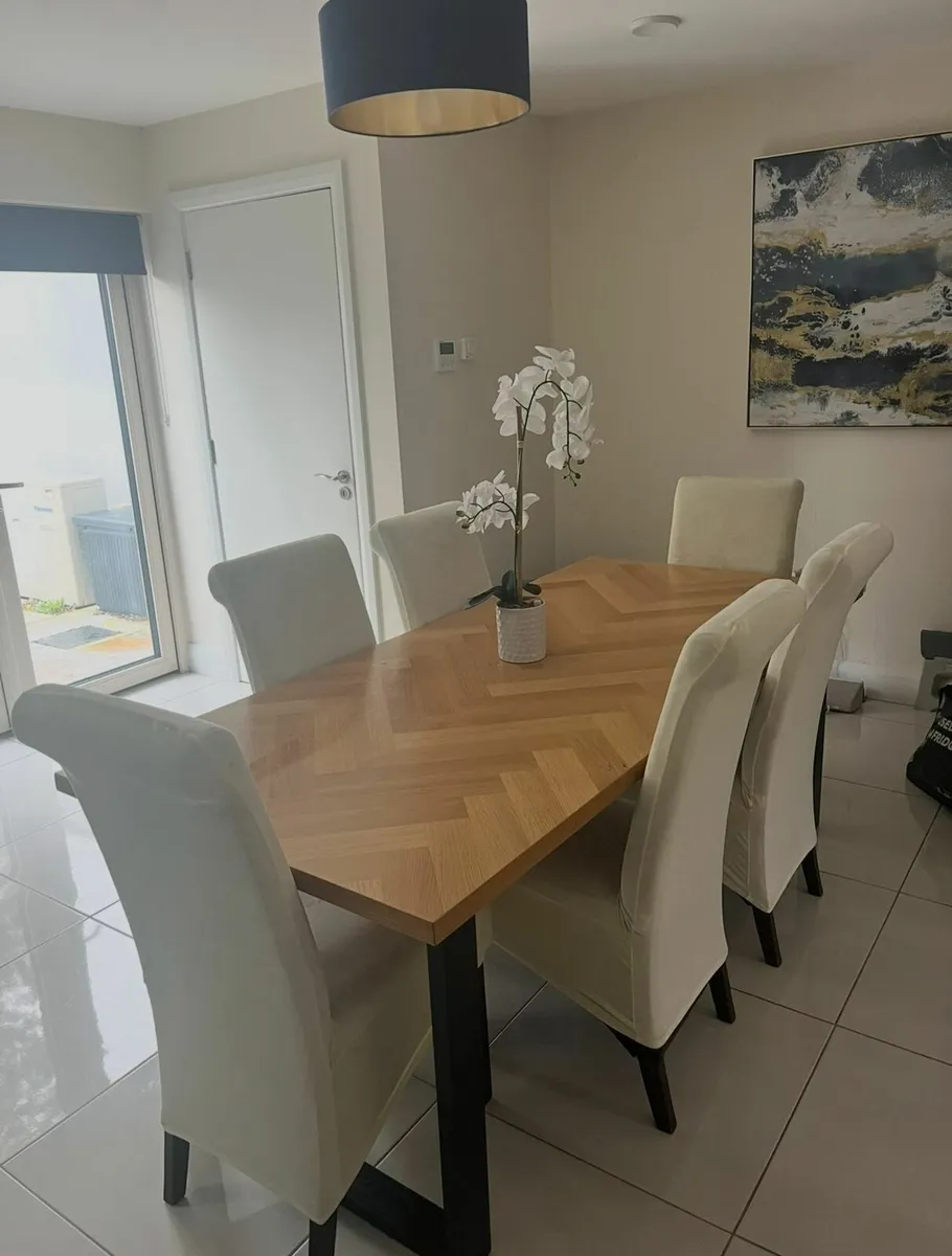 Kitchen Table & Chairs - Image 2