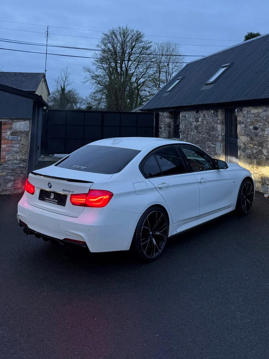 2016 BMW 320D AUTO M SPORT M PERFORMANCE - Image 4
