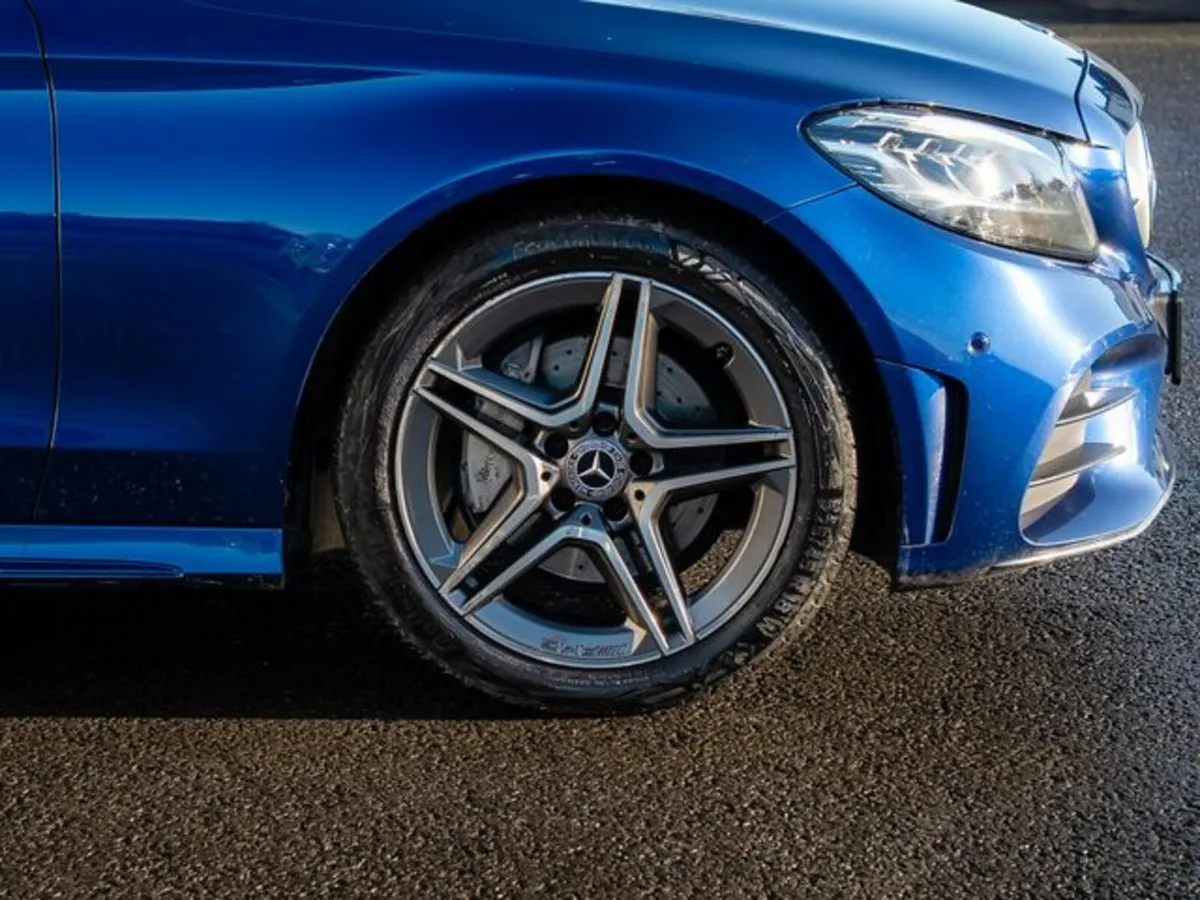 Mercedes-Benz C-Class C 220 D AMG LINE EDITION - Image 3