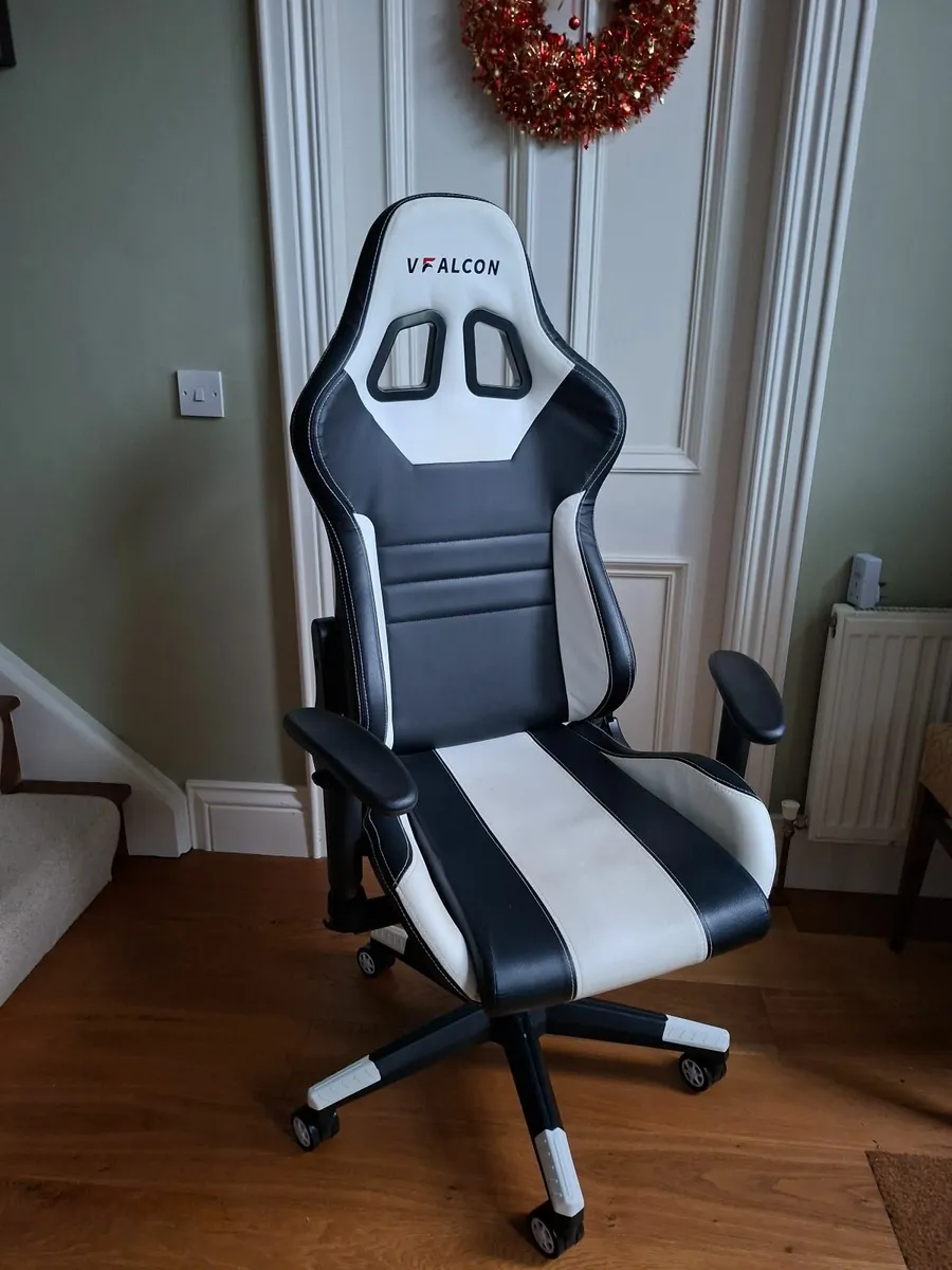 Gaming chair - Image 2