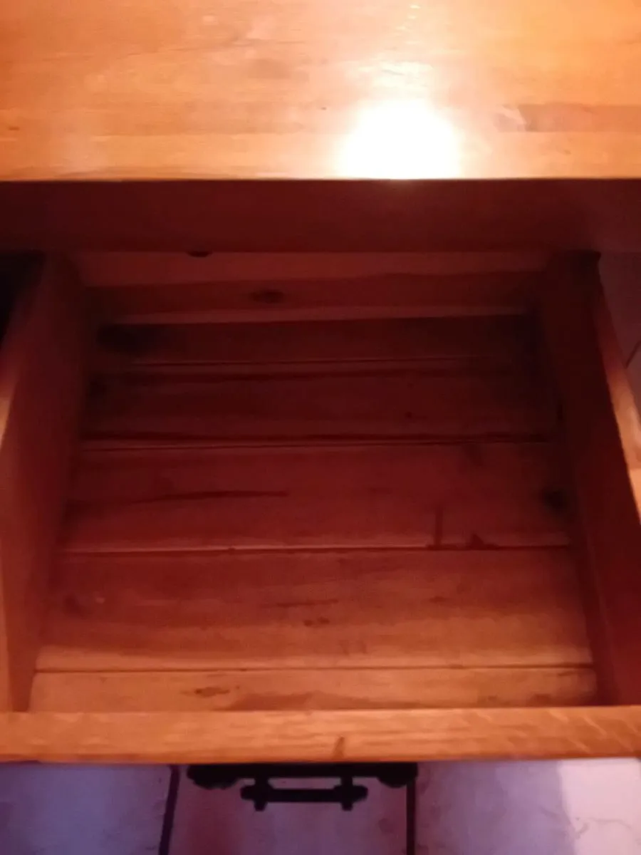 Hall table - Image 2