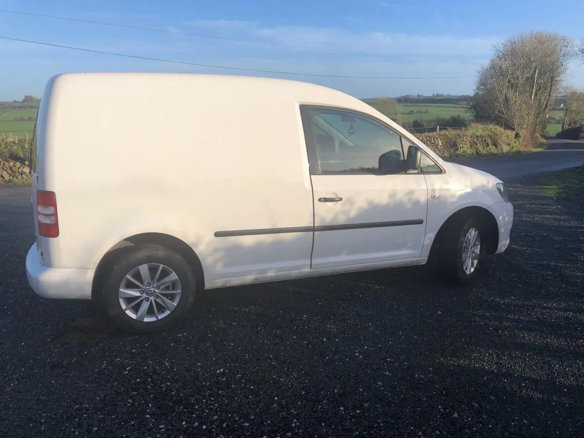 Volkswagen Caddy 2014 - Image 4