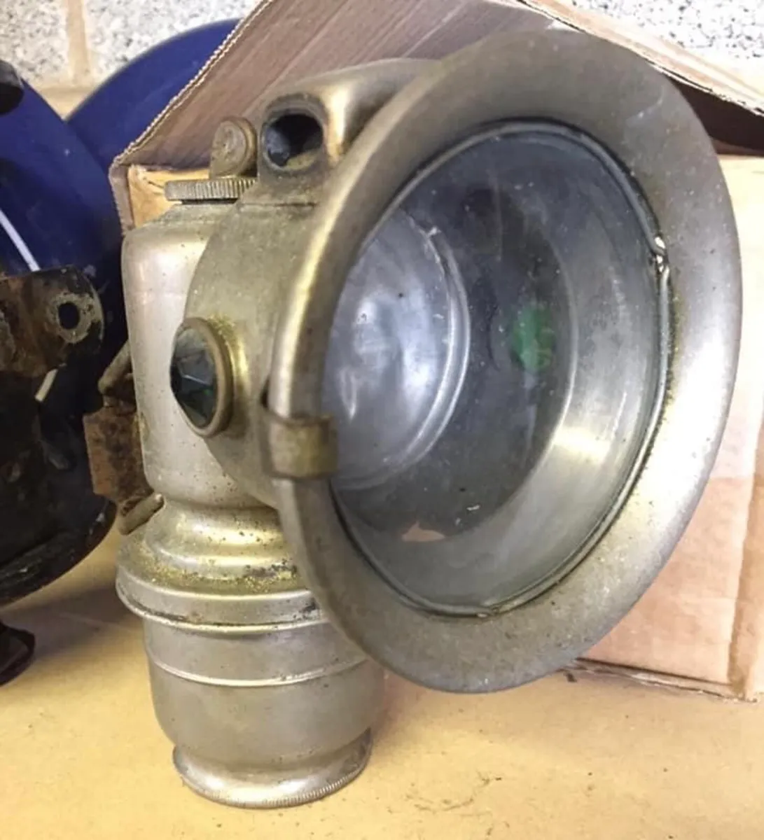 Vintage antique and collectibles - Image 1