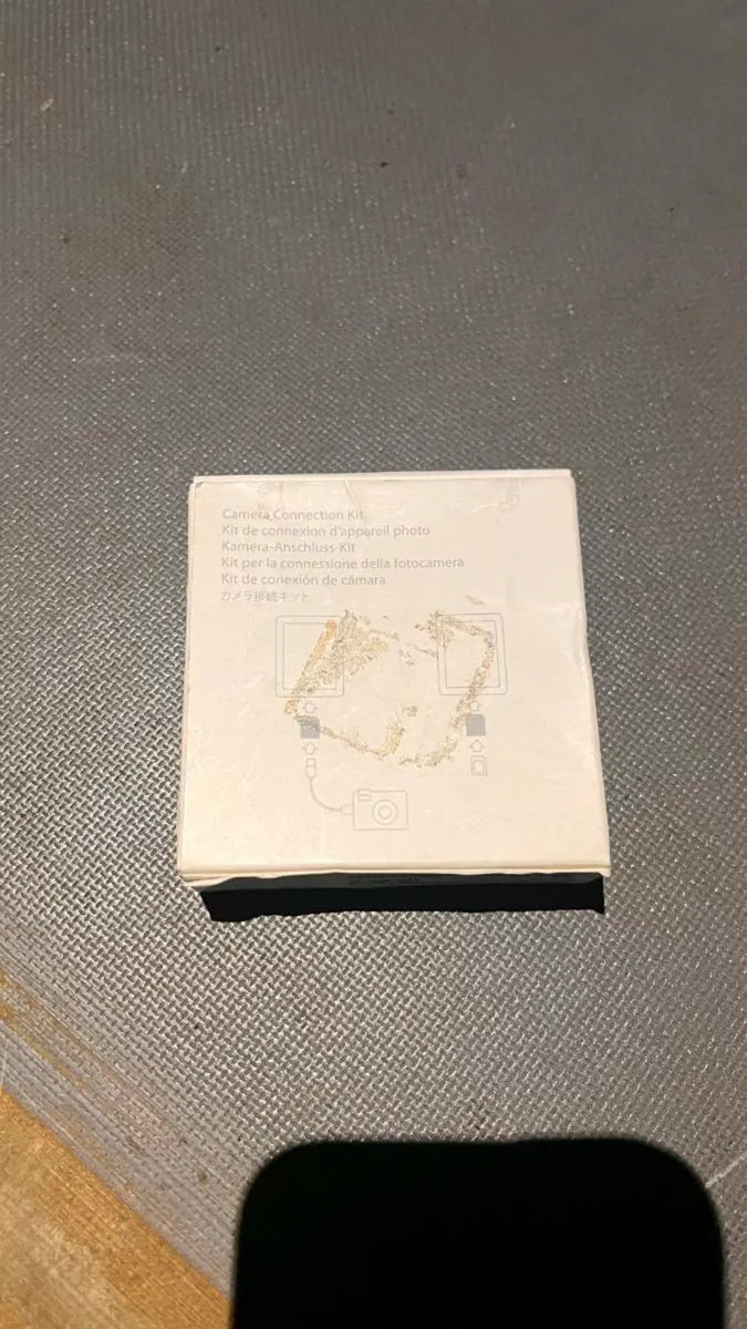 iPad Camera Connection Kit - Image 2