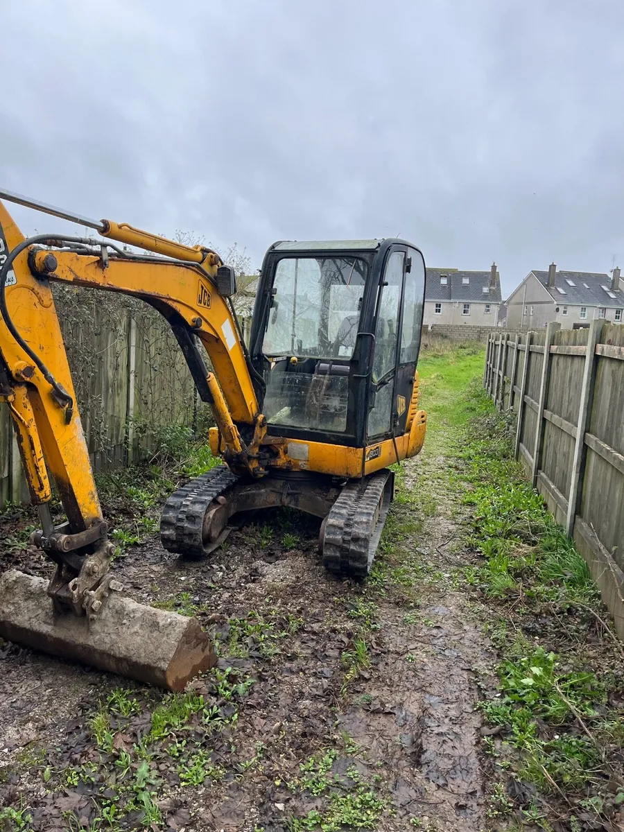 JCB 803 3 ton mini digger - Image 1