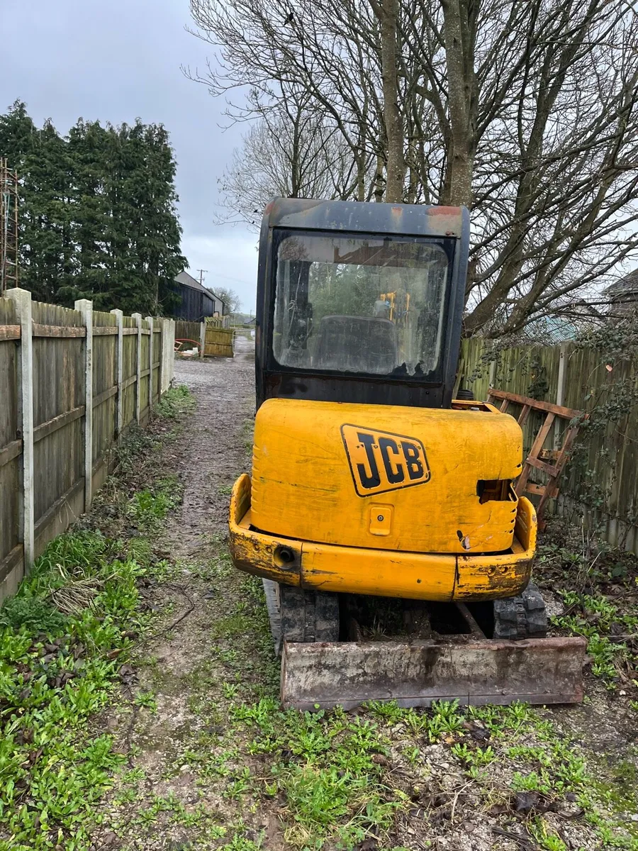 JCB 803 3 ton mini digger - Image 2