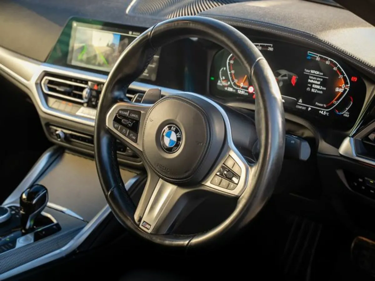 BMW 4-Series 420D M SPORT GRAN COUPE - Image 2