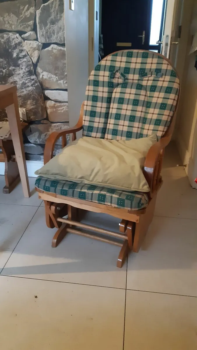 Rocking chair - Image 2