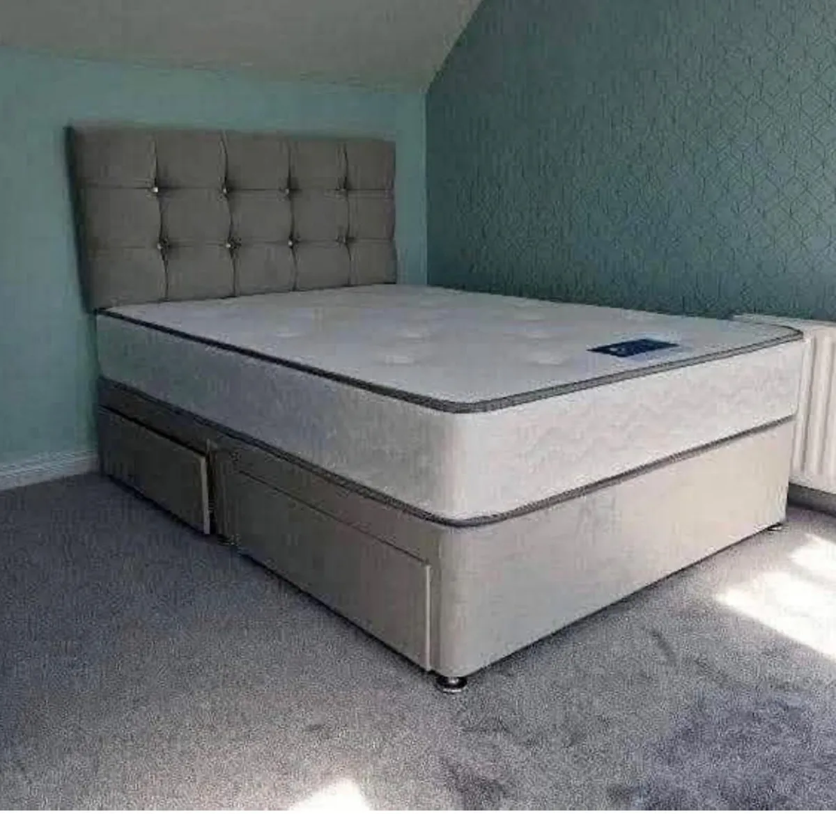 Brand new spilt divan bed - Image 4