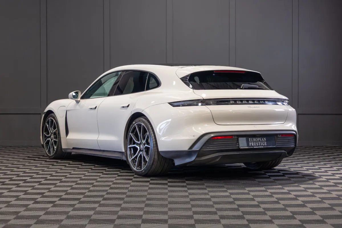 2023 Porsche Taycan Sport Turismo - Image 4