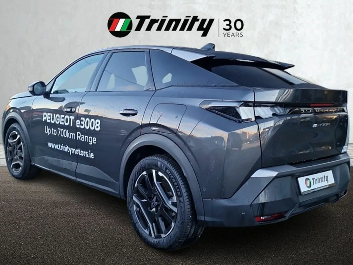 Peugeot 3008 ** NEW 261 MODEL ** BEV 73KWH ** 210B - Image 3