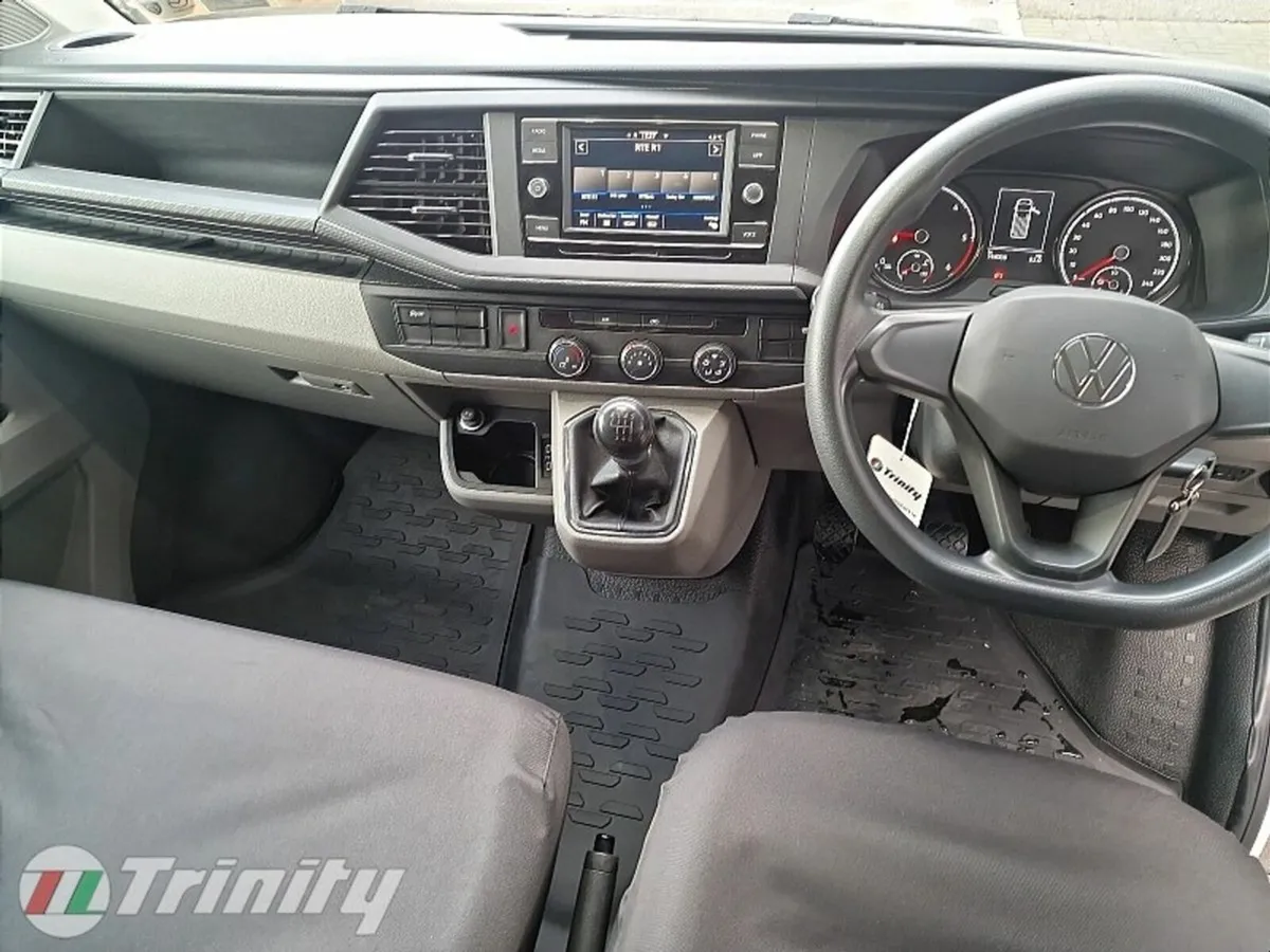 Volkswagen Transporter ** VOLKSWAGEN TRANSPORTER L - Image 2