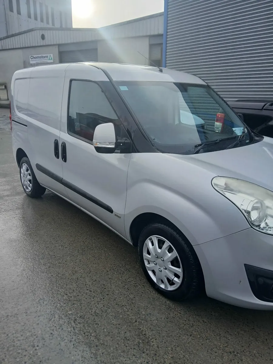 161 vaxhall combo - Image 3