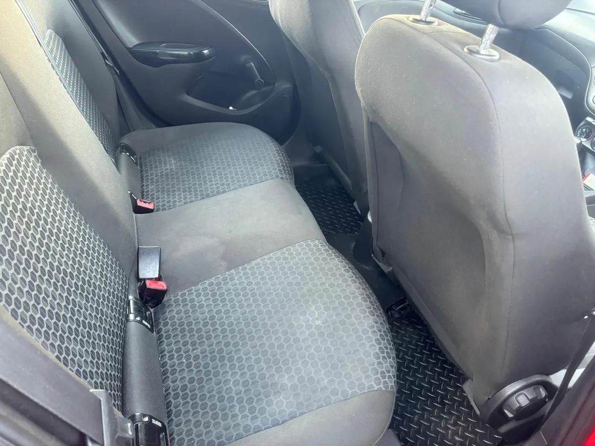 Opel Corsa 2015 - Image 2