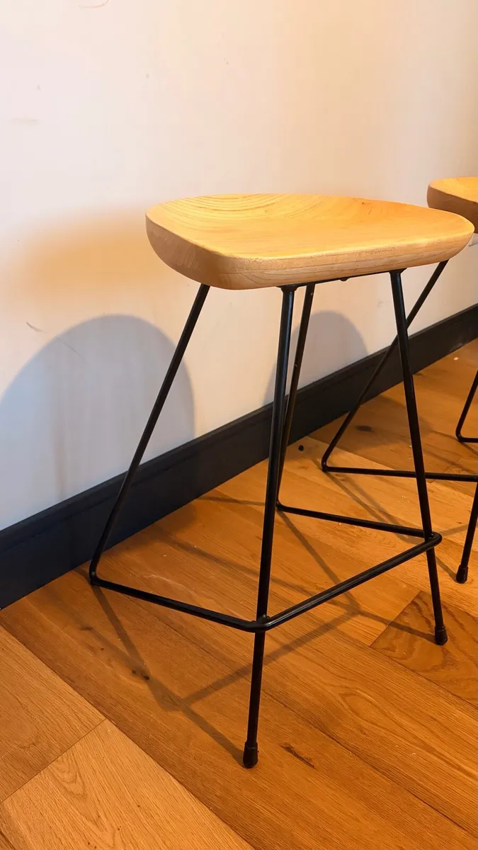 Bar stools - Image 2