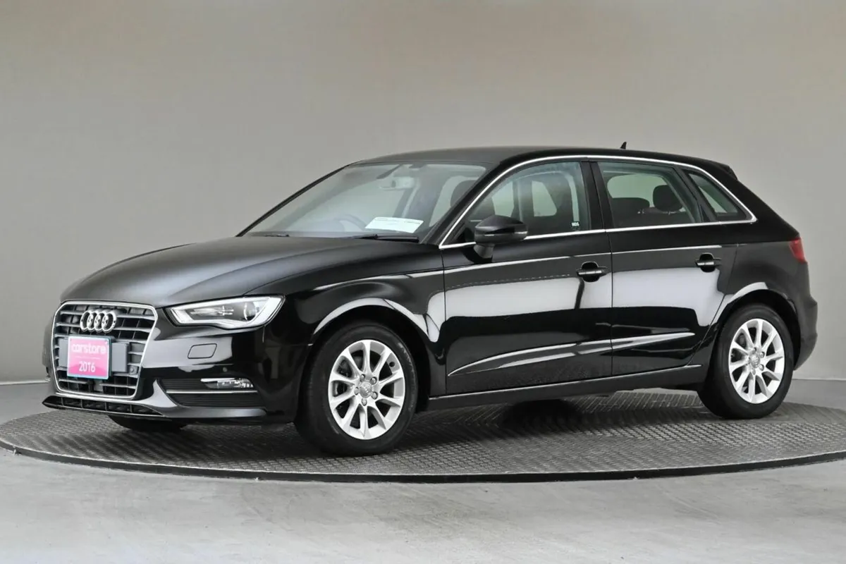 Audi A3 *JAN 2026 PRICING NOW* 1.4 TFSI S-TRONIC S - Image 4