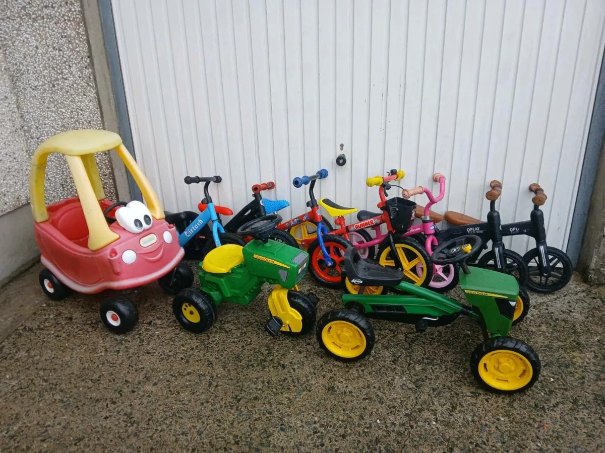 Selection of kids toys - Image 1