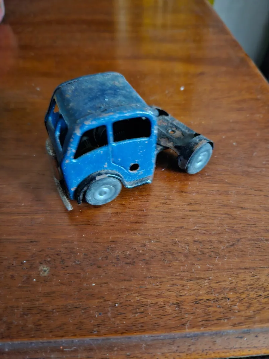 Triang Minic Tinplate Truck