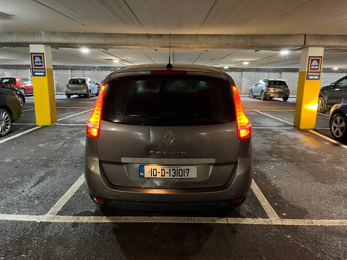 Renault grand scenic - Image 2