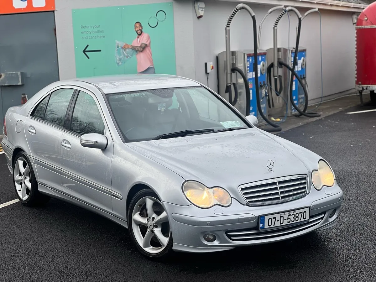 Mercedes Benz C180 tax 01/26 auto - Image 3