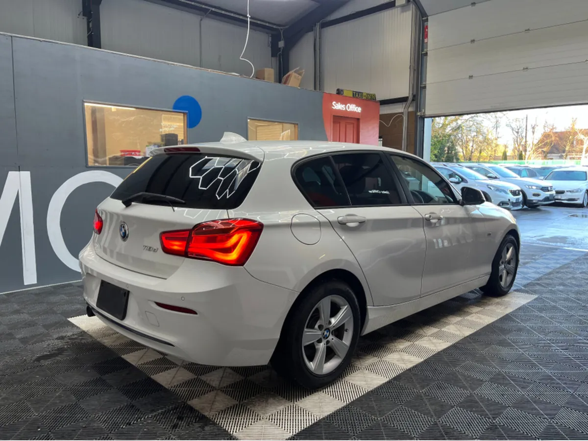 BMW 1-Series 2016 BMW 118D SPORT 2.0 AUTOMATIC / C - Image 2