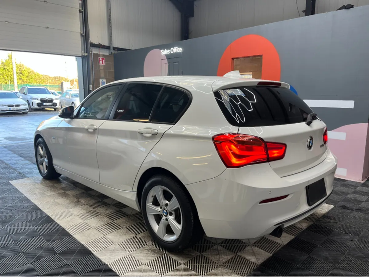 BMW 1-Series 2016 BMW 118D SPORT 2.0 AUTOMATIC / C - Image 4