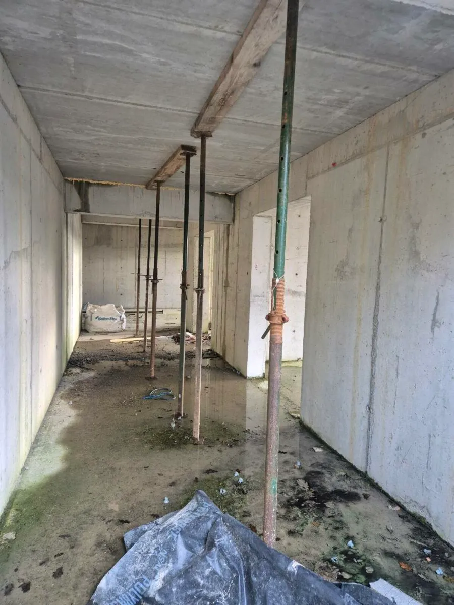 Acrow props - Image 1