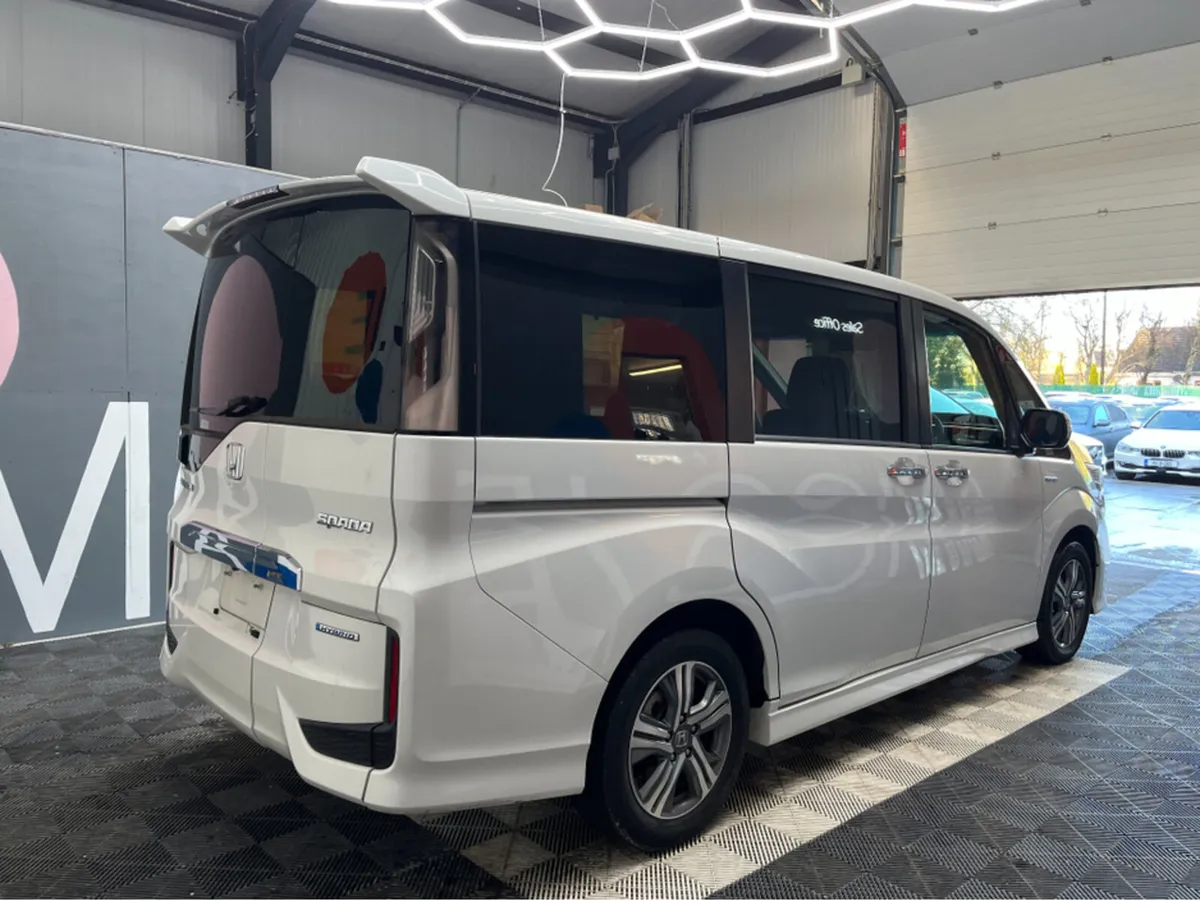 Honda Stepwagon 2019 HONDA STEPWAGON HYBRID SENSIN - Image 2