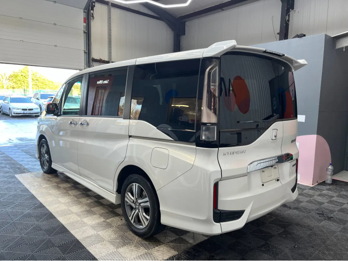 Honda Stepwagon 2019 HONDA STEPWAGON HYBRID SENSIN - Image 4