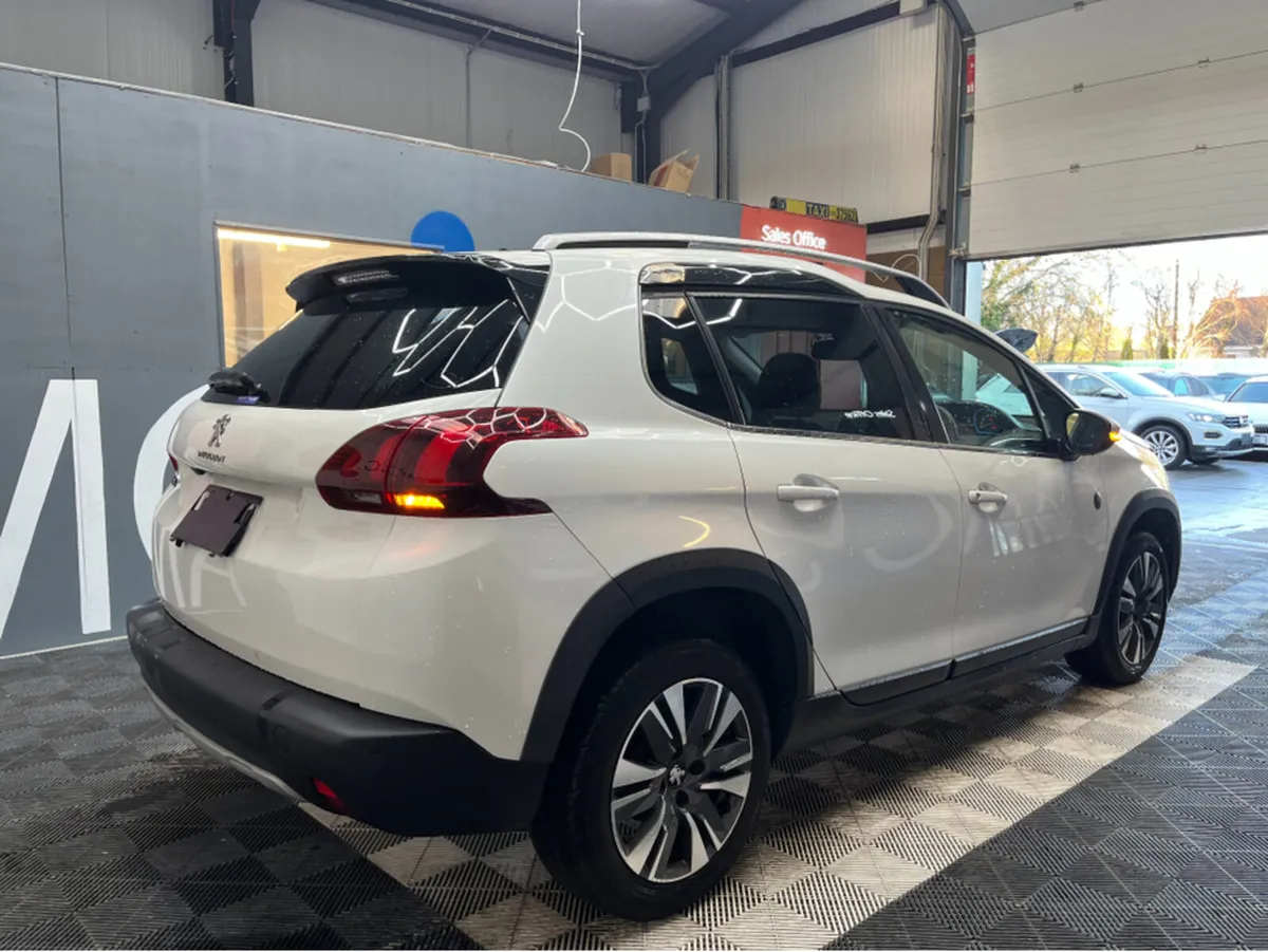 Peugeot 2008 2019 PEUGEOT 2008 CROSSCITY 1.2 AUTOM - Image 2