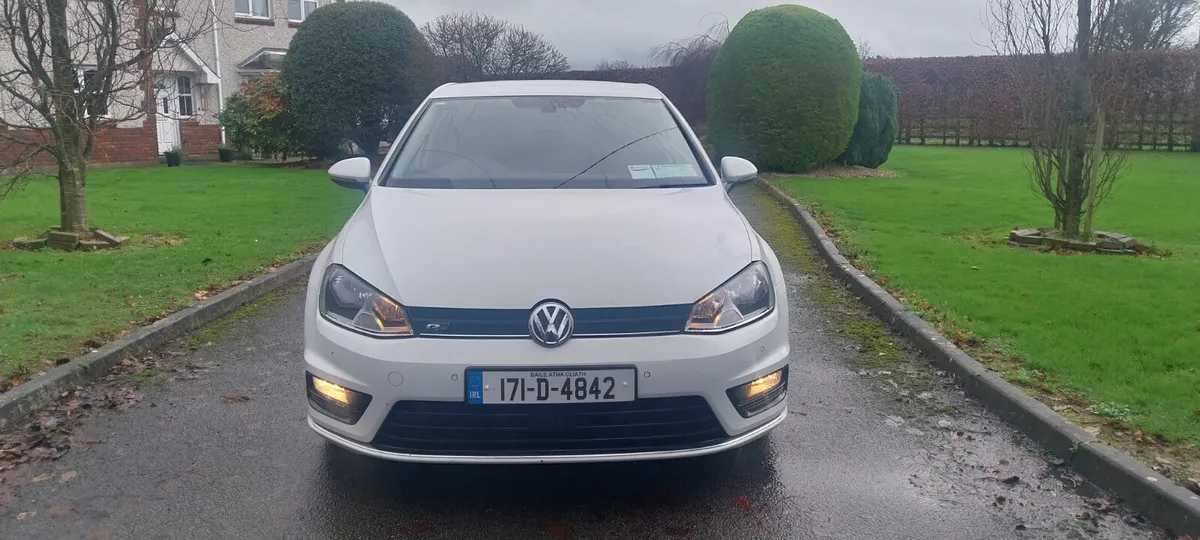 2017 Volkswagen Golf 1.2 Tsi R-Line 110hp Highline - Image 4