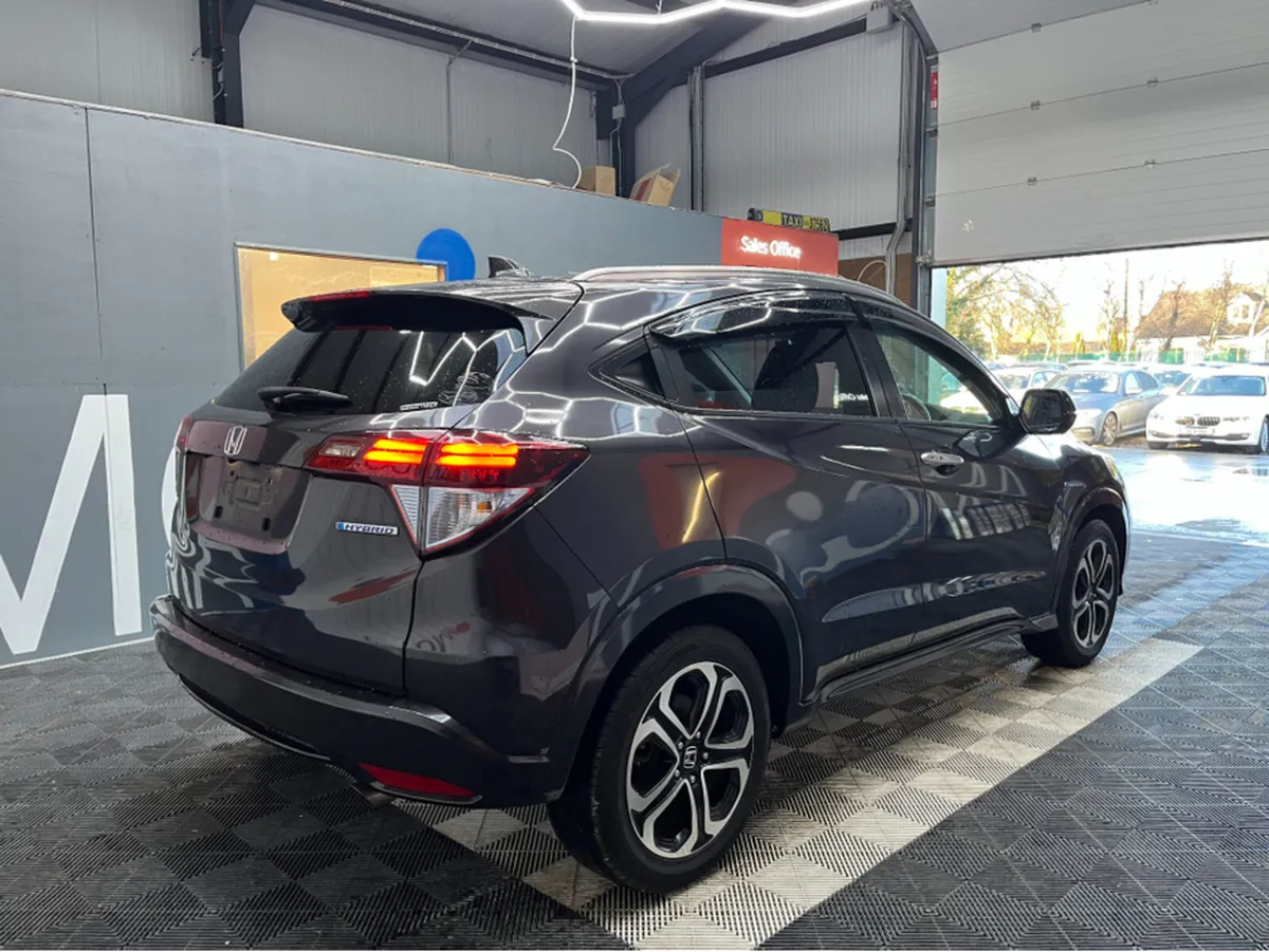 Honda Vezel €15950! 2015 HONDA VEZEL HYBRID Z 1.5 - Image 2