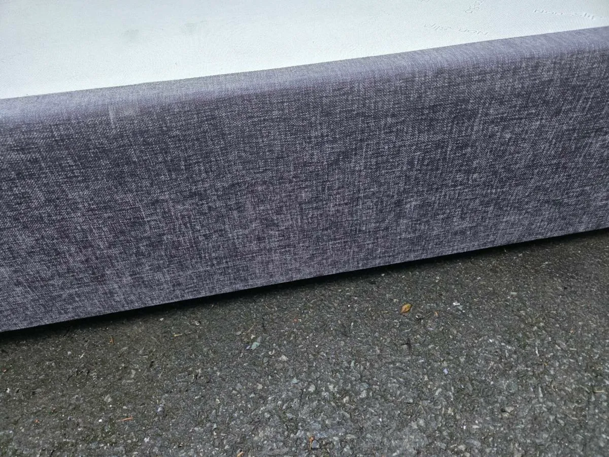 Double bed - Image 2