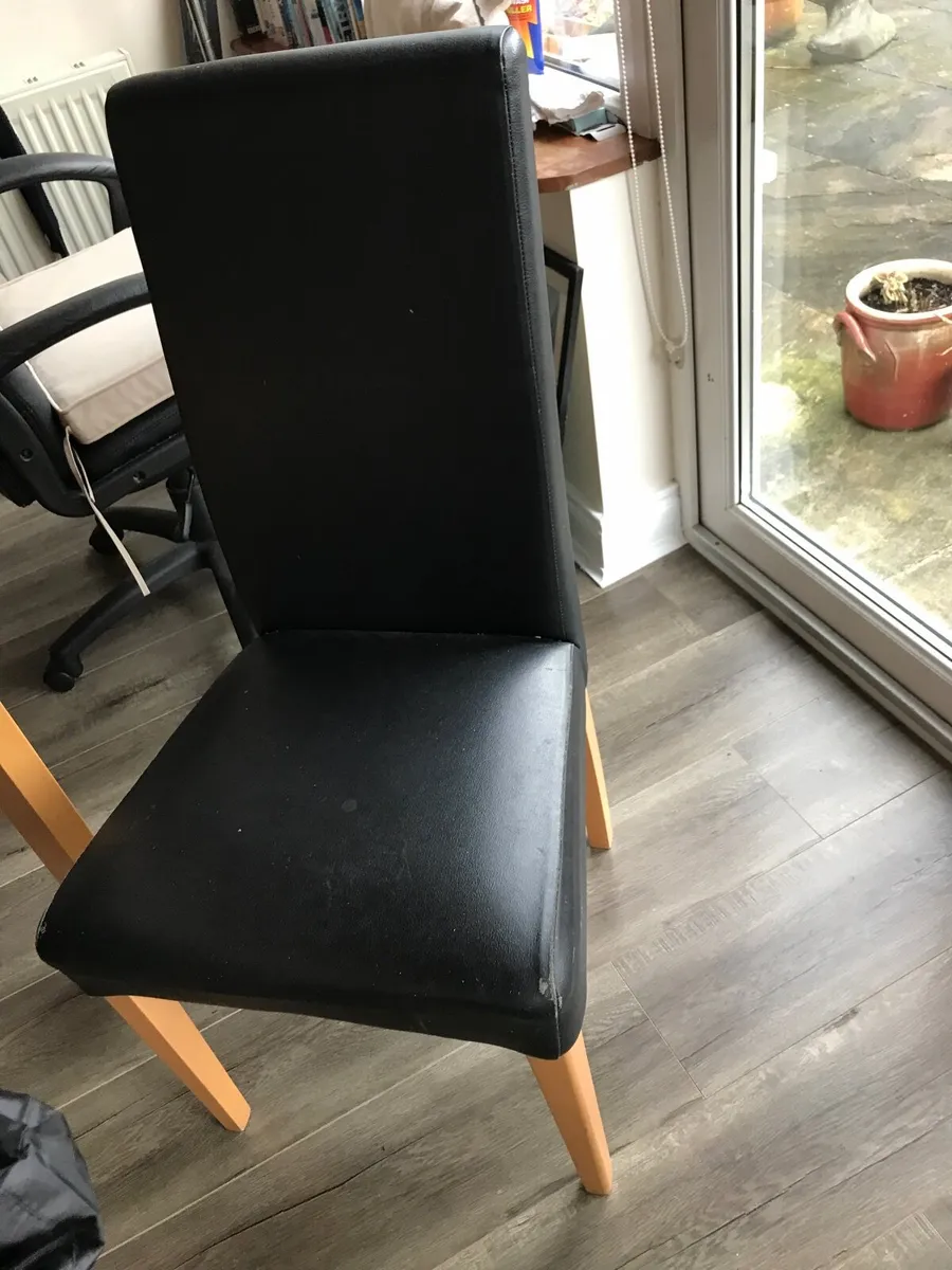 Dining chairs - Image 1