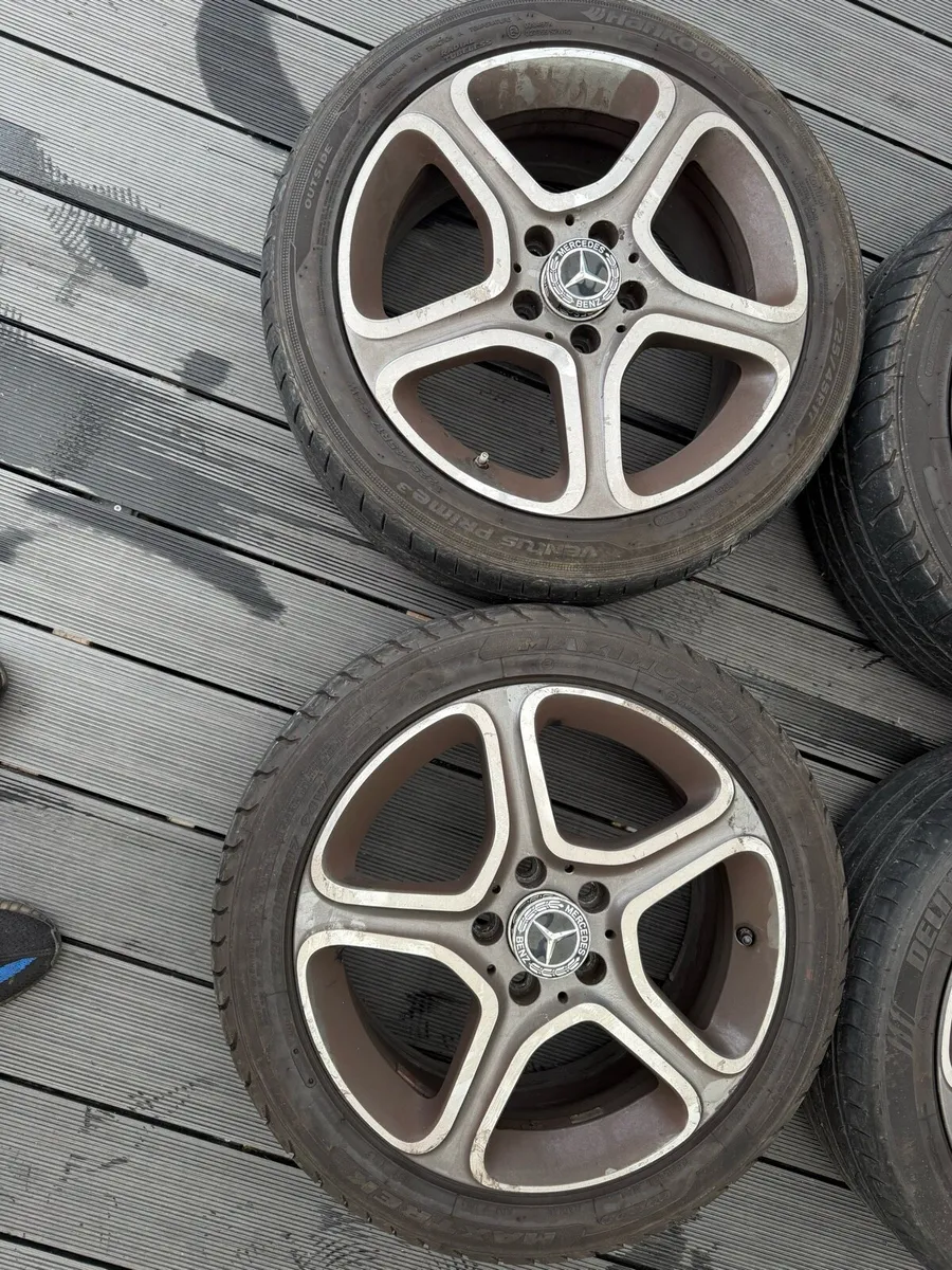 Genuine Mercedes Benz Alloys - Image 3