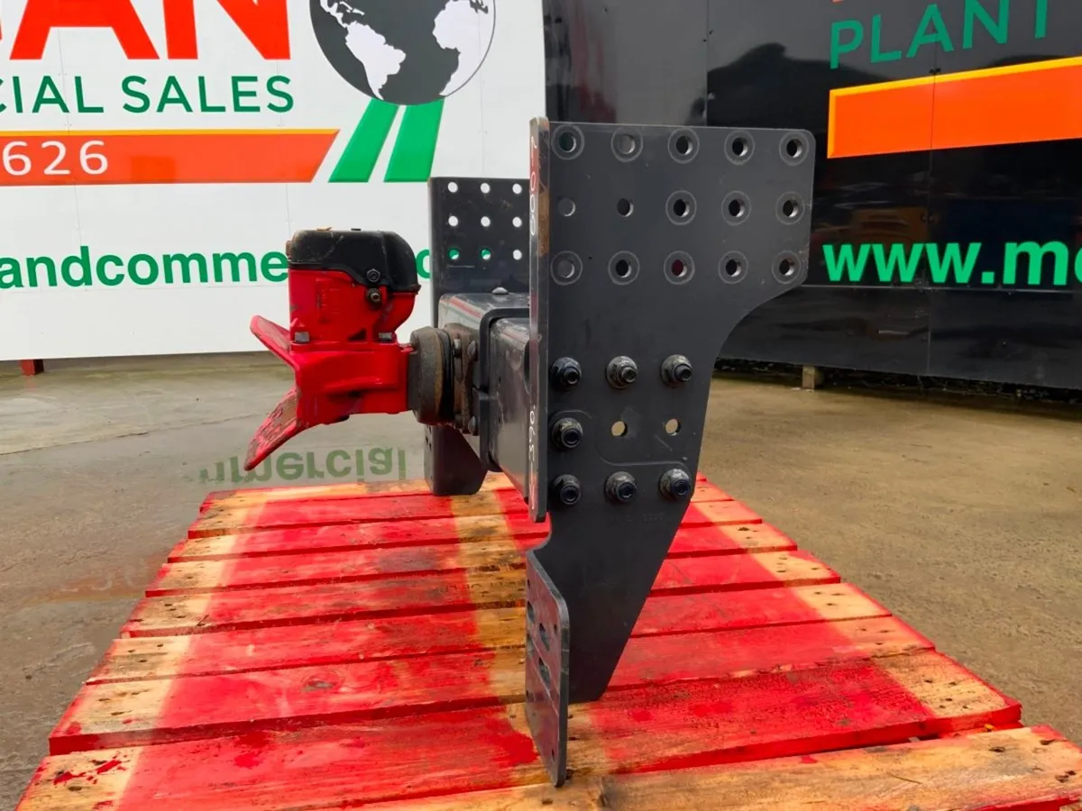 VBG DRAG TRAILER HITCH & CROSS MEMBER...930. - Image 4